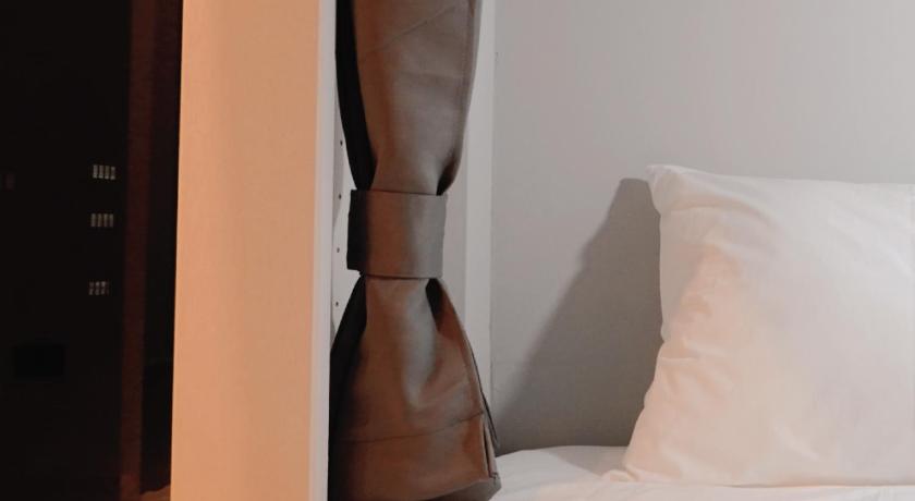 Image of 6-Bed Mixed Dormitory Room 6