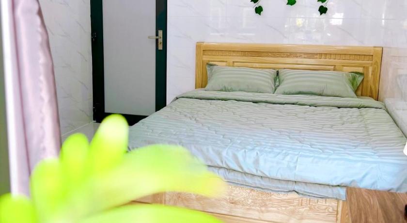 Phòng Giường Đôi Có Ban Công (Double Room with Balcony)
