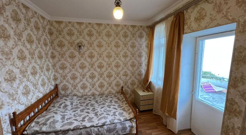 Image of Triple Room with Lake View 1