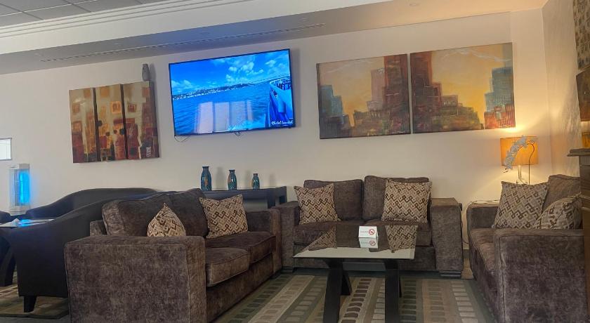 Tamrah Suites Hotel - image 6