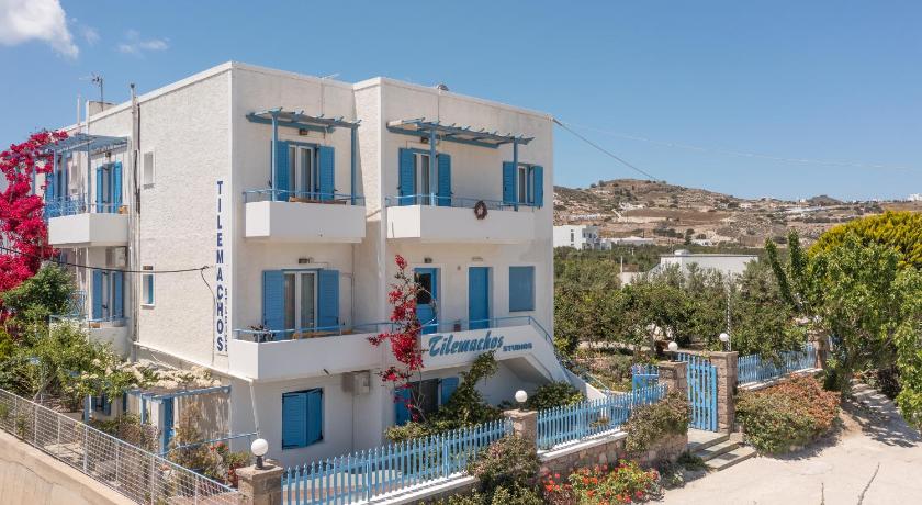Tilemachos Rooms &amp; Studios — Hotel in Milos Island