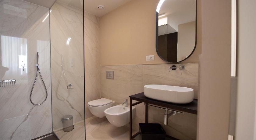 카라라 Villino Micol camere a due passi dal mare 4성급 호텔 로비