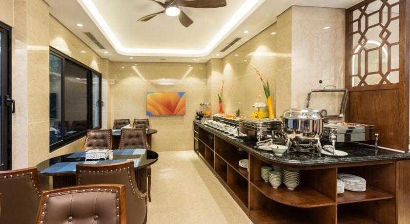 ハノイ Blubiz Hotel Mỹ Đình (Blubiz Hotel 2) 3つ星 ホテル プール