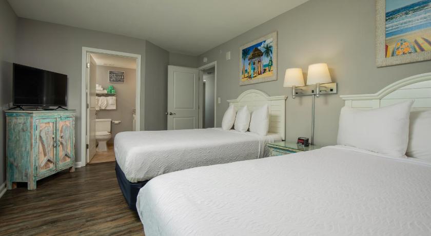 Image of Three-Bedroom Suite - Ocean Front 7