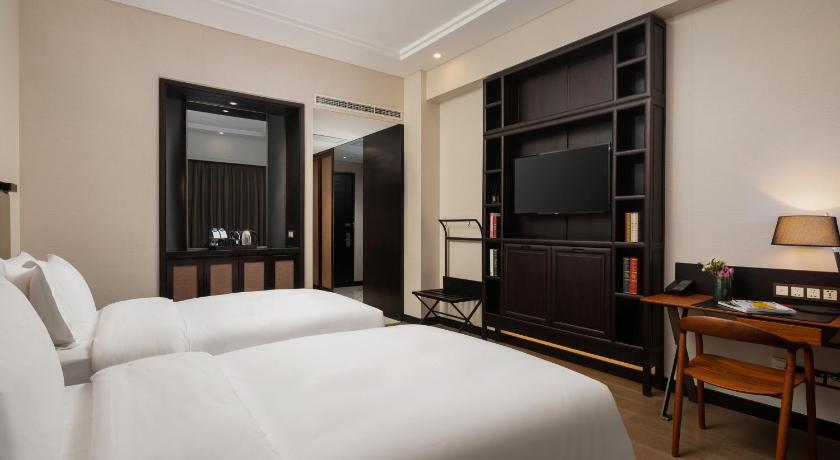 The Senz Hotel & Spa photo