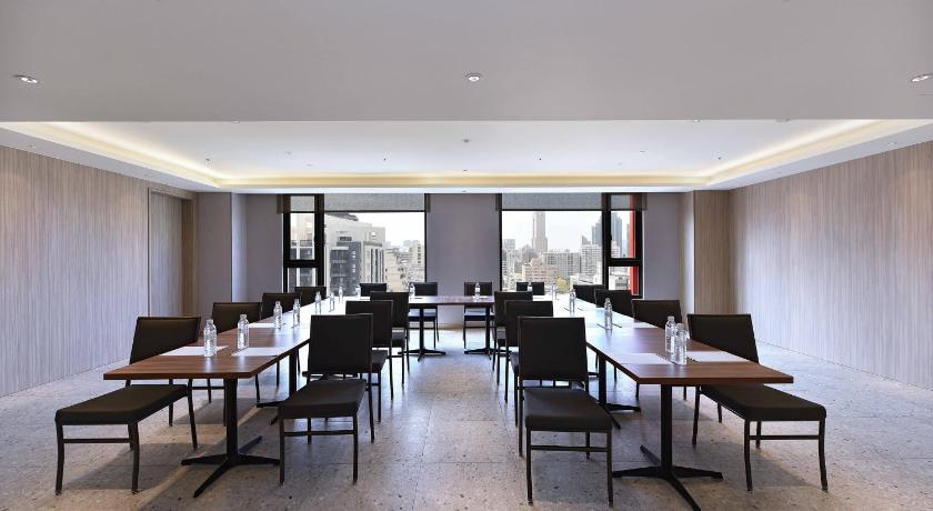 Fullon Poshtel Kaohsiung - image 15
