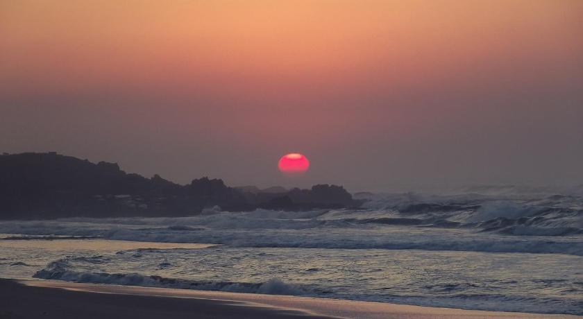 Sade Holidays - 14 A on Berea Manaba Margate photo