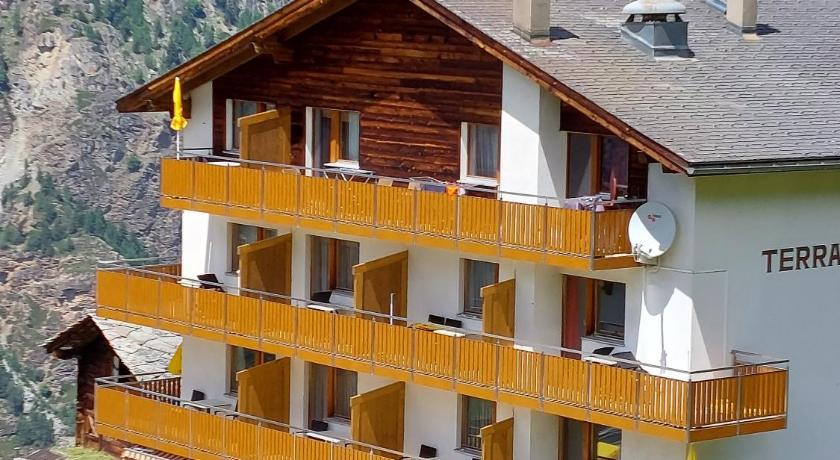 B&amp;B Alpenrosli — Hotel in Sankt Niklaus