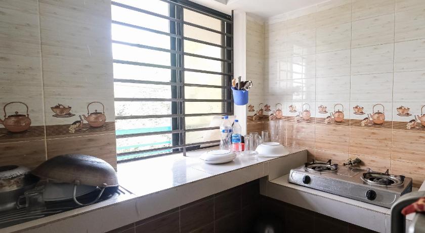 Beststay Uttara Full furnished apartment with AC Wifi photo