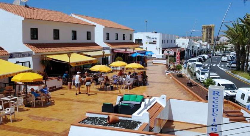 Live Los Cristianos Habana Avenue photo