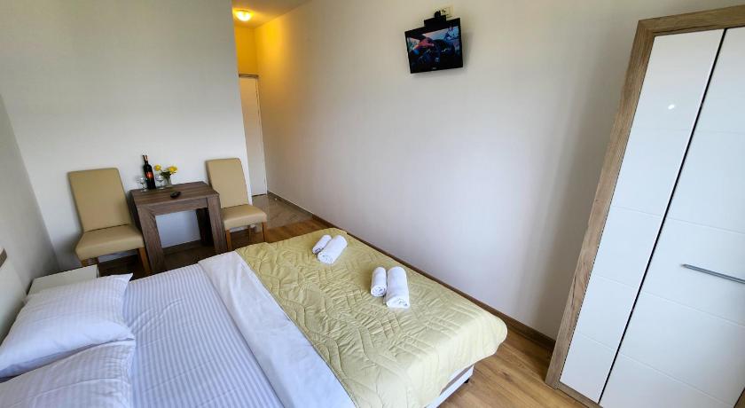 Image of Double Room with Sea View 6