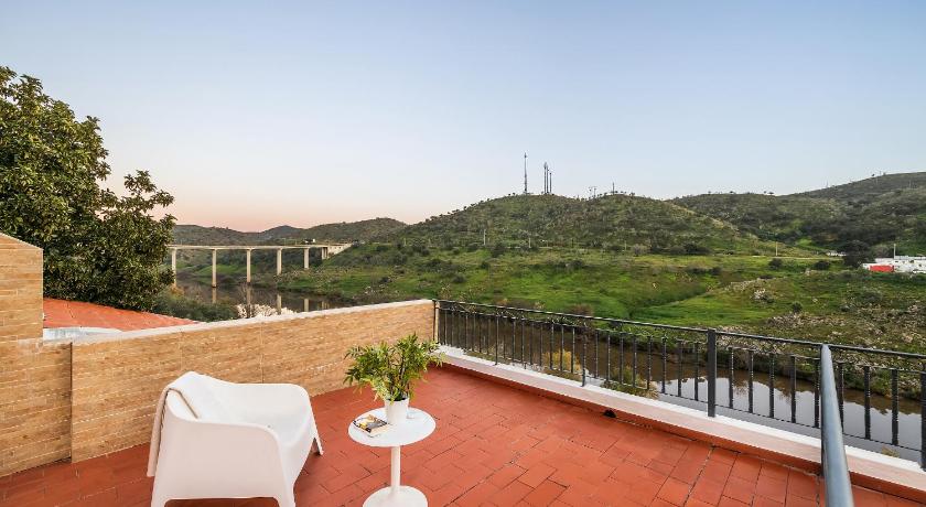 Mértola Beira Rio Hotel 3-Star Hotel suite