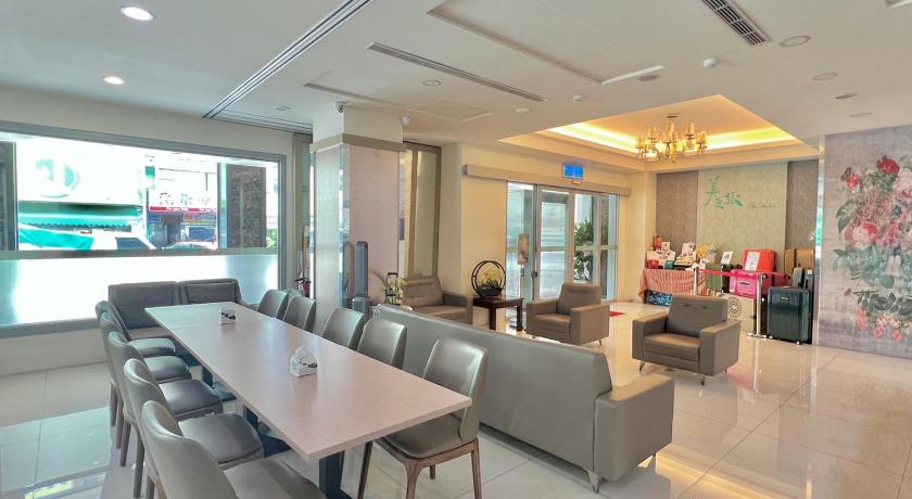Mei Business Hotel - image 4