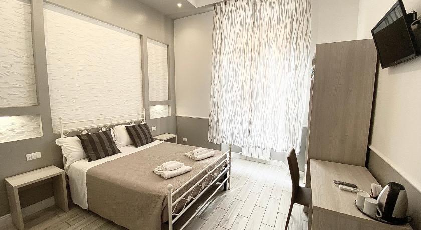 Image of Deluxe Double Room 0