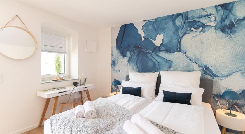 Peter Apartments - Apartment mit eigenem Eingang I 30qm I zentrale Lage I Bad I Kuche I Terrasse I T