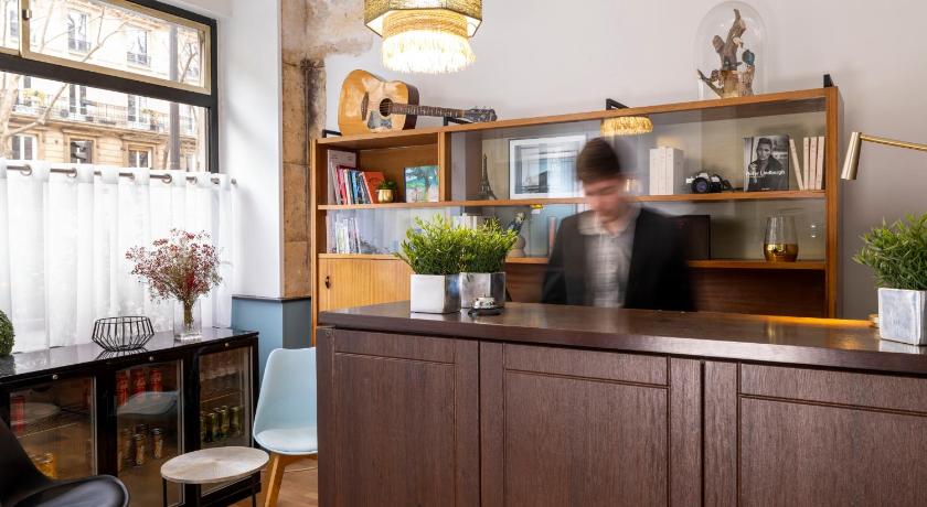 Lennon Hotel Paris Gare du Nord photo
