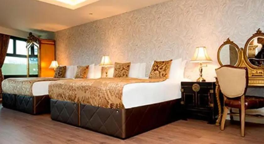 Image of Themed Room (Sleeping 7) 7