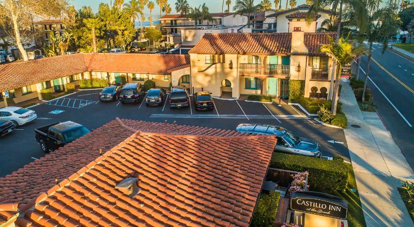 Castillo Inn at the Beach photo