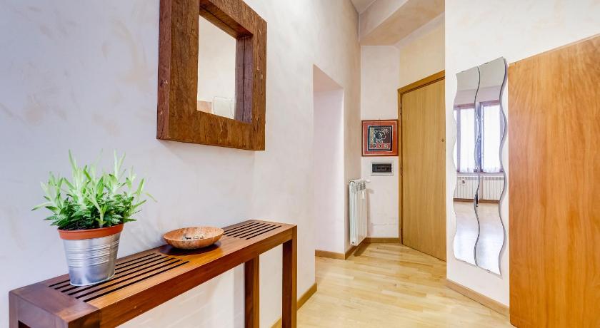 Rome Vatican - Zen Style loft with Jacuzzi 4-Star Single Room pool
