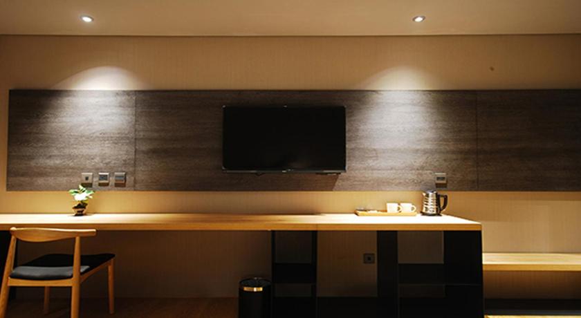 Image of Business Twin Room 1