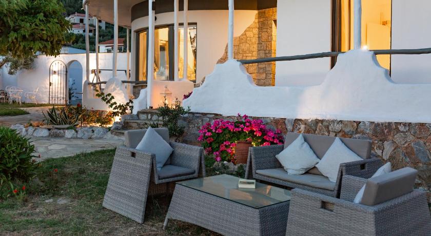 Karavos Sea View Apartments photo