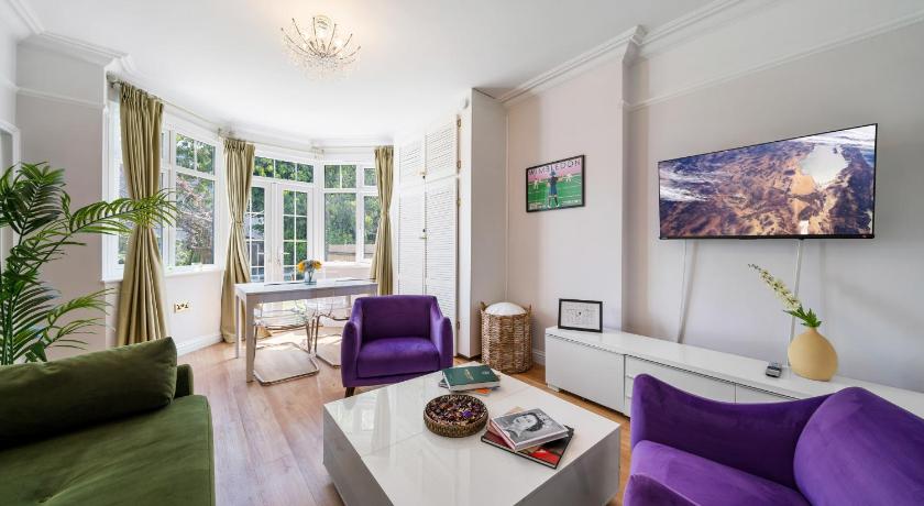 Wimbledon Holiday Lets — Hotel in London
