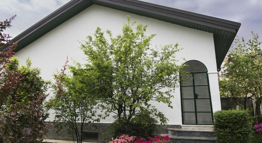 Il giardino di Fiorina — Hotel in Novate Milanese