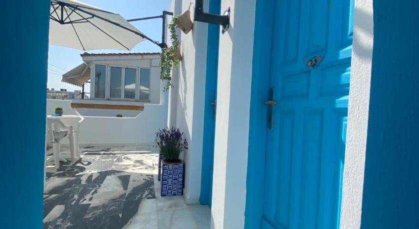EVI Studios & Apartments photo