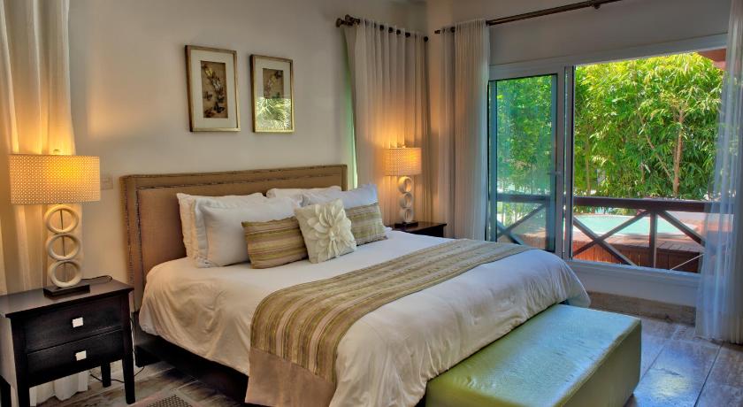 รูปของห้องสวีทแบบหนึ่งห้องนอน (One-Bedroom Suite) 0