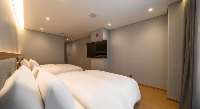 Comfort Inn Yeouido photo