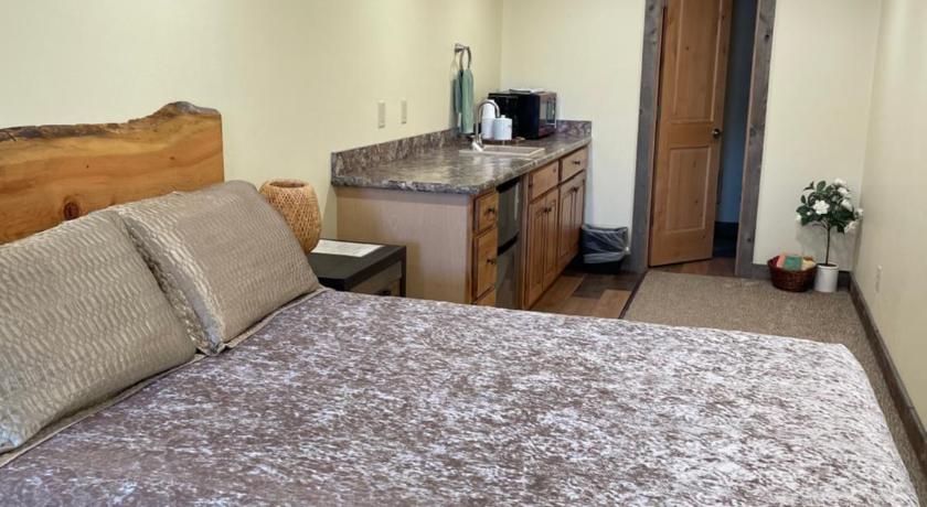 ガーディナー Rhodopa Lodge at Yellowstone 宿泊施設 眺望