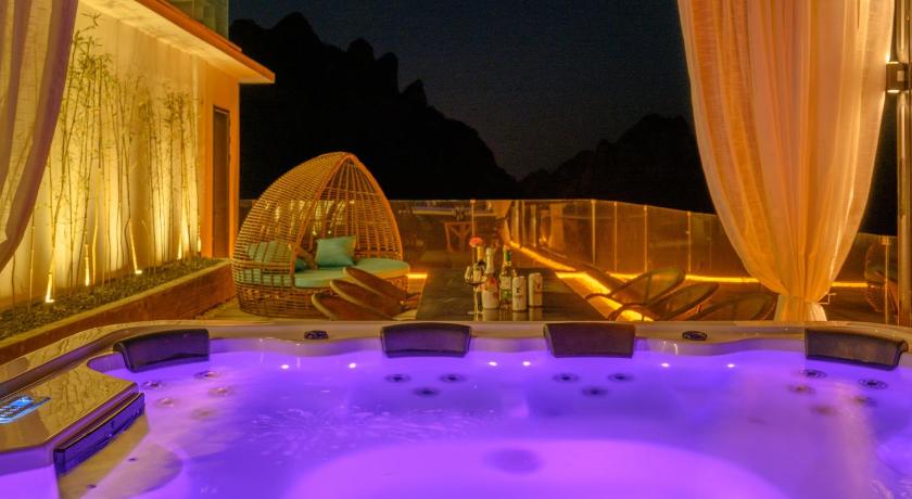 XMAN Sunrise Peaks Resort