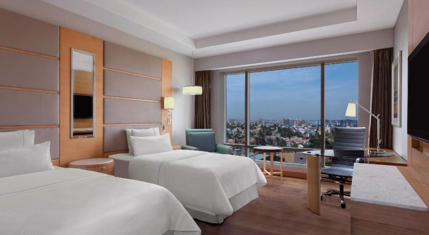Image of Twin Room with Pool View 0