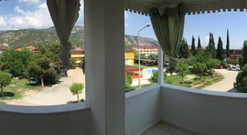 GUNES APART OTEL photo