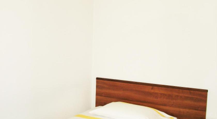 Image of Single Room 0
