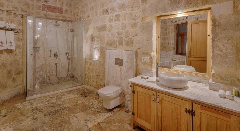 Taru Cave Suites photo