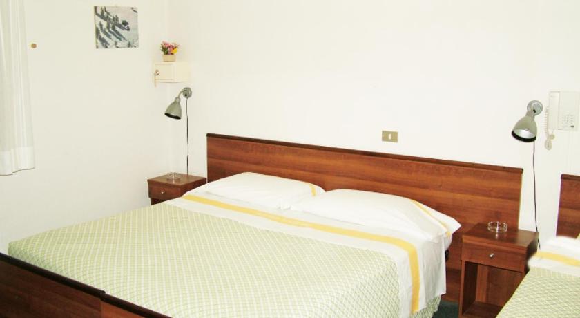 Image of Double Room 4