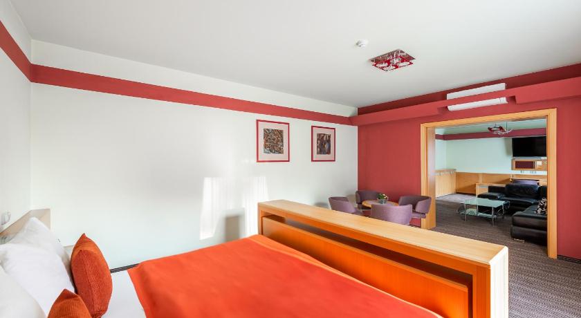 Image of Apartment 1
