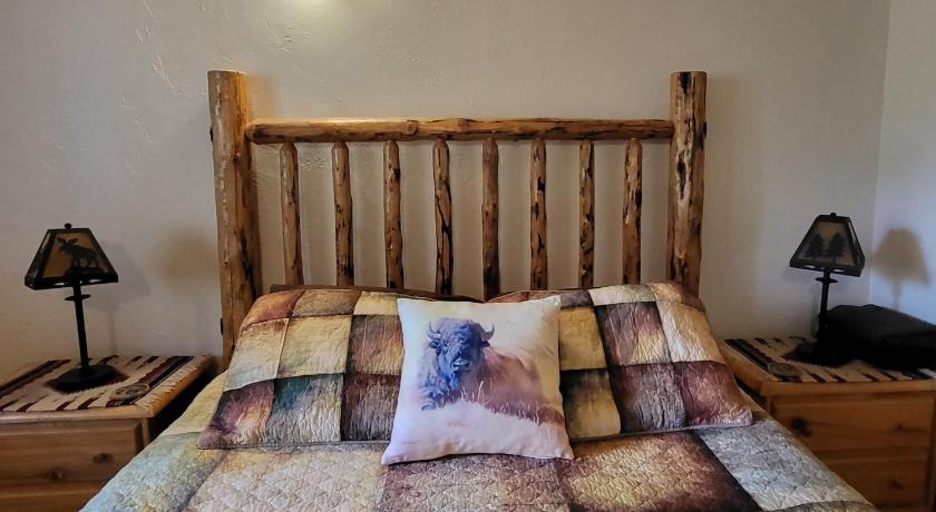 The Hideaway Lodge photo