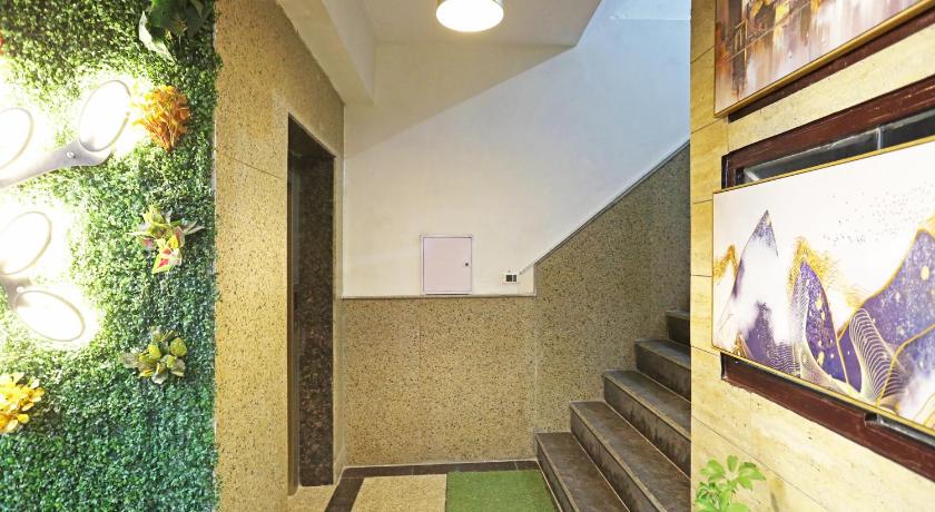 Hotel LA CASA Suites Near Delhi Airport photo