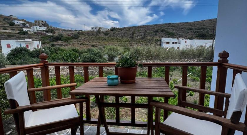 Sifnos Valley