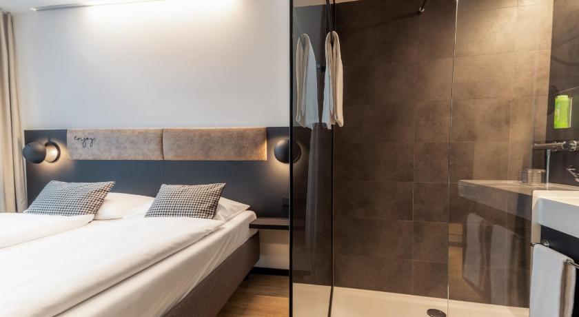 arte Hotel Salzburg photo