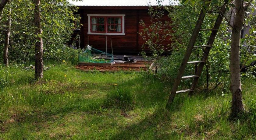 Bakkakot 1 - Cozy Cabins in the Woods photo