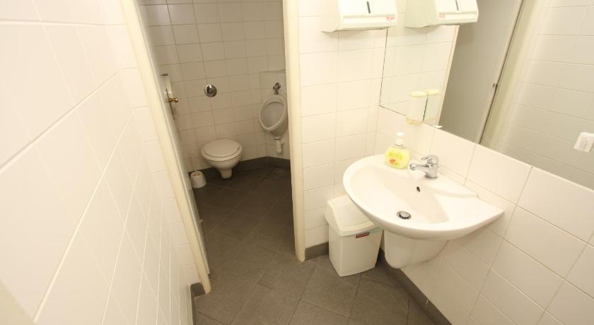 Charles Square Hostel photo