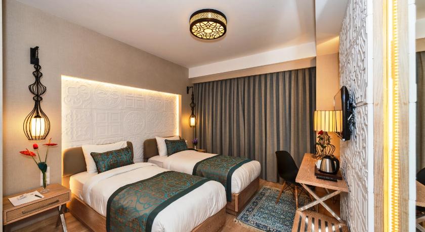 Aybar Hotel & Spa - image 9