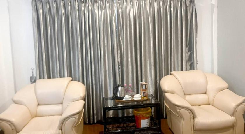 Image of Deluxe King  Room 15