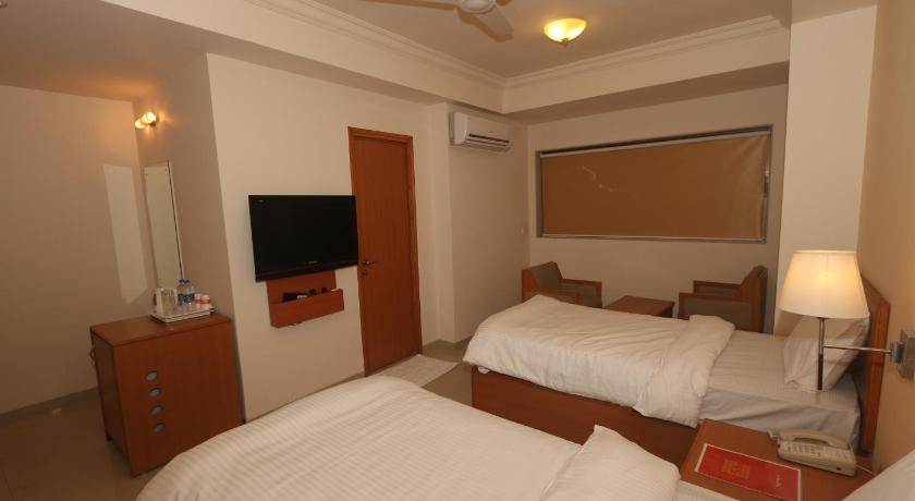 Ginger Hotel Thane