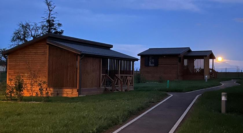 ストラスブール Chalet avec spa, Au Bois Quartois 5つ星 ゲストハウス 客室