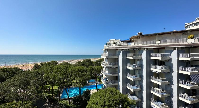 Residenza Marco Polo — Hotel in Lignano Sabbiadoro