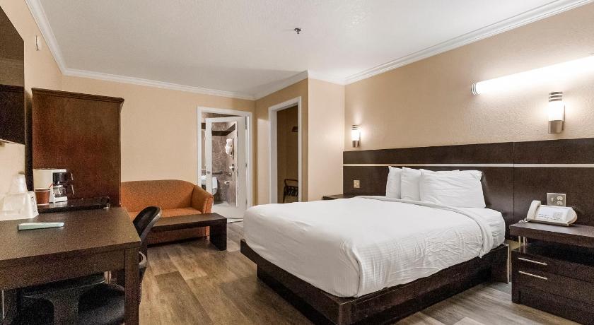 Country Inn Sonora photo
